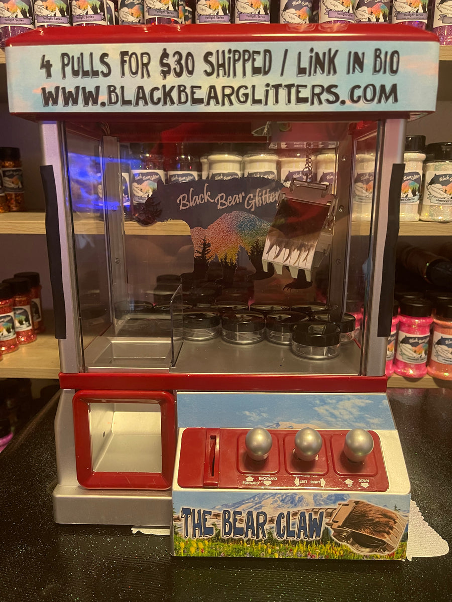 Bear Claw Machine Game – Black Bear Glitters